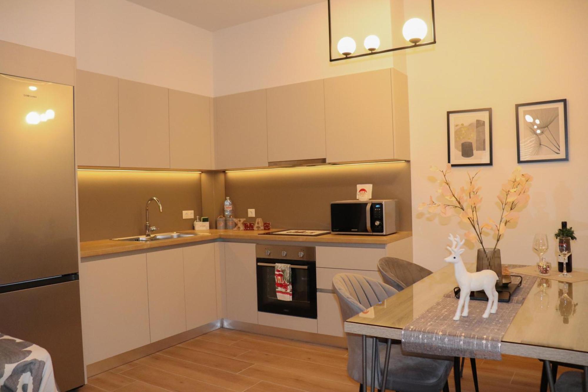 Elia Luxury Residence Chalkís エクステリア 写真